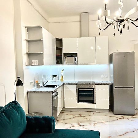 L8 Guesthouse Budapest Ngoại thất bức ảnh