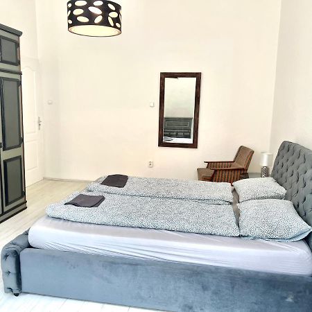 L8 Guesthouse Budapest Ngoại thất bức ảnh